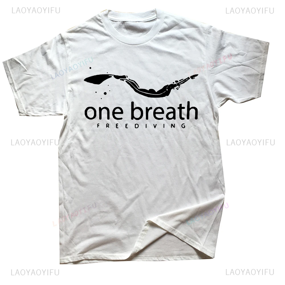 Street Fashion Magazine - Vintage Grafische Bedrukte One Adem Freediving